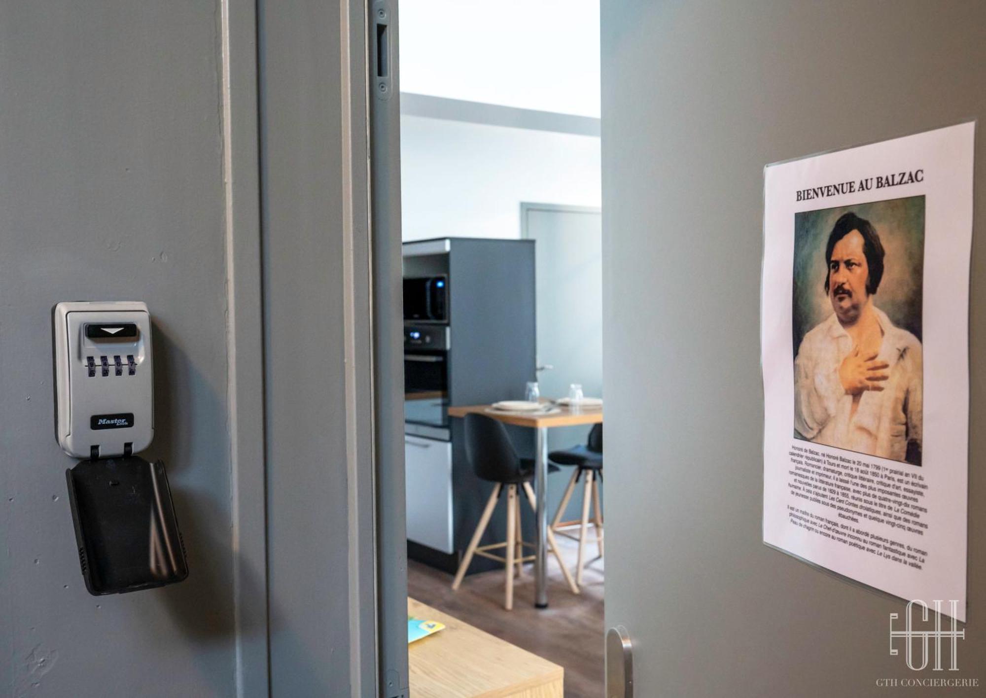 Le Balzac / Colbert - Bord De Loire Apartment Tours Luaran gambar